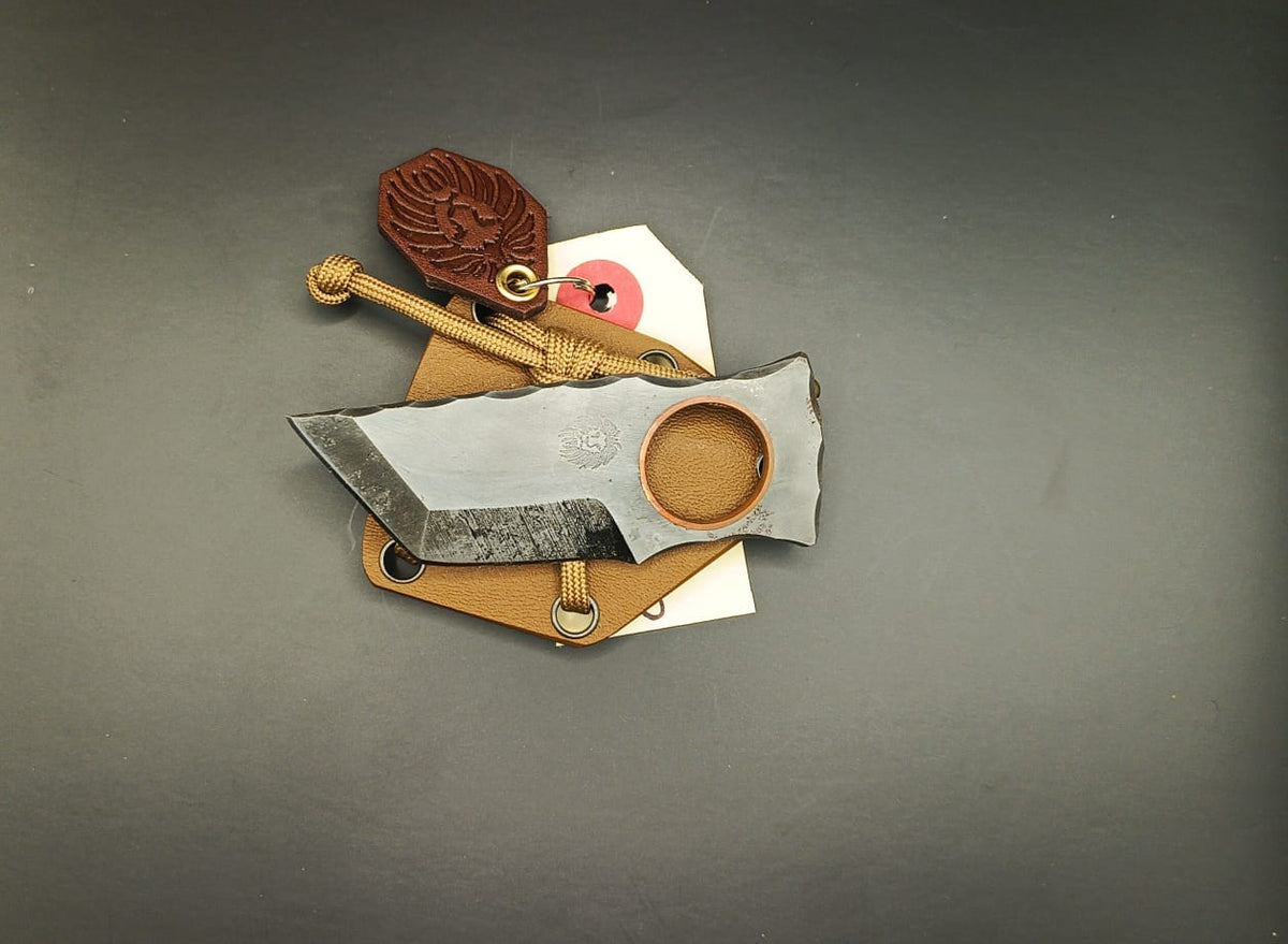 Compact EDC Knife – Tan sleeve