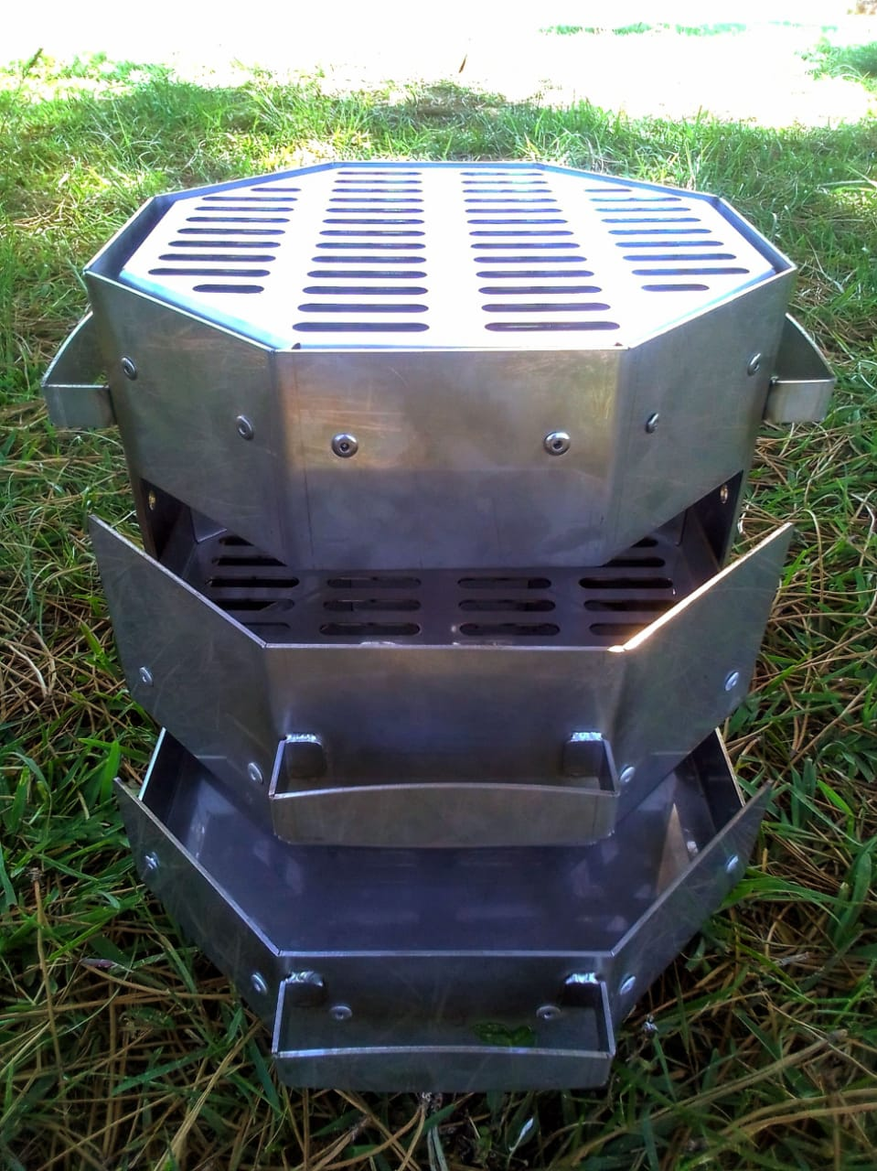Mega Potjie Stand & Braai